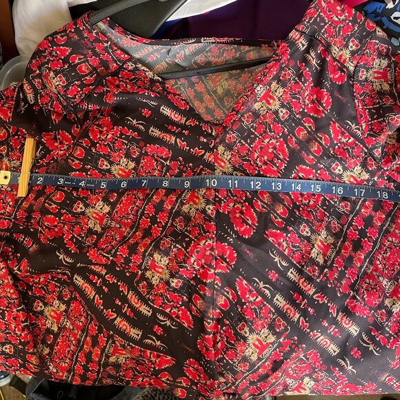 Silk Boho Red Black Gold Floaty Top Statement Festival Piece - Picture 12 of 13